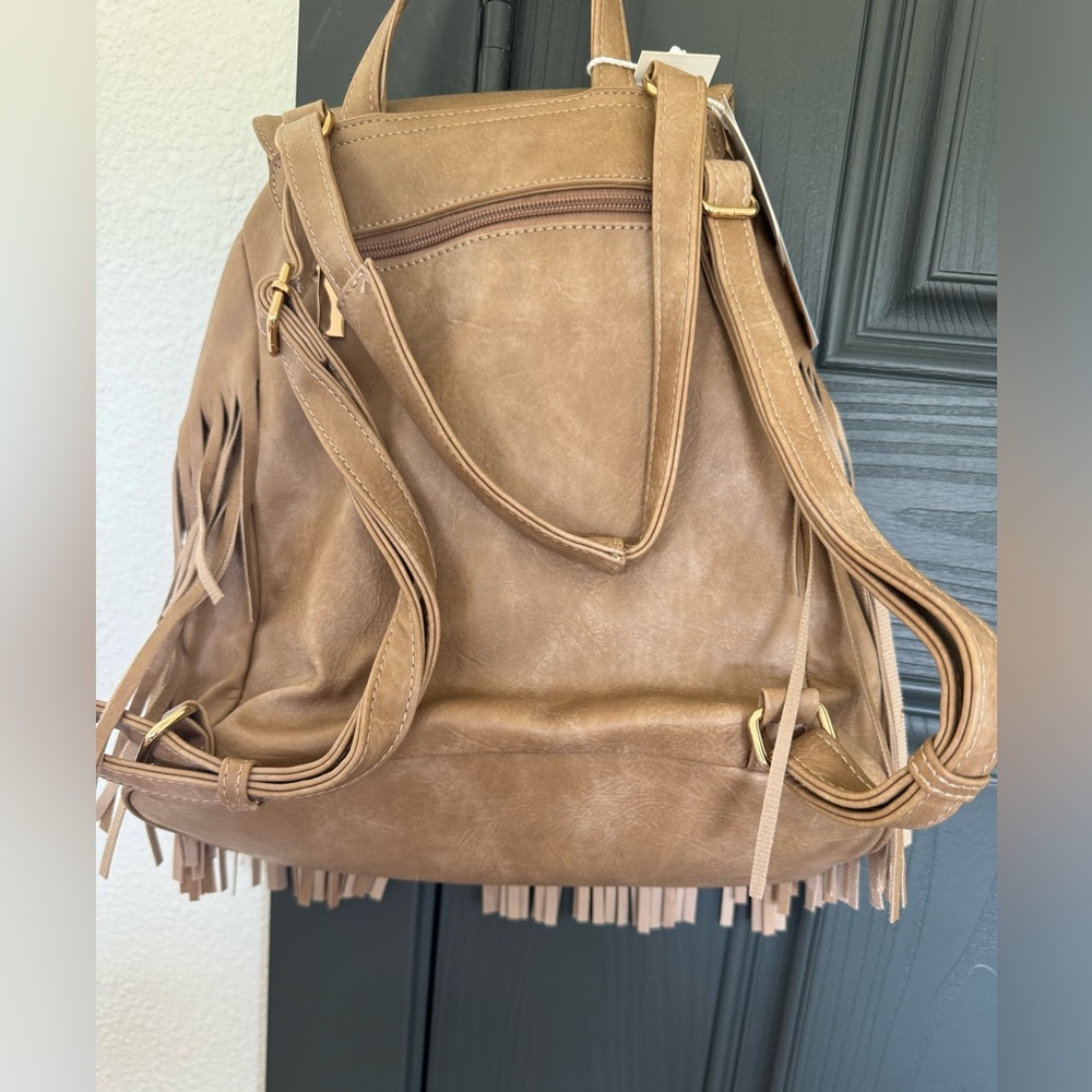 New Fringe Backpack - Picture 2 of 4